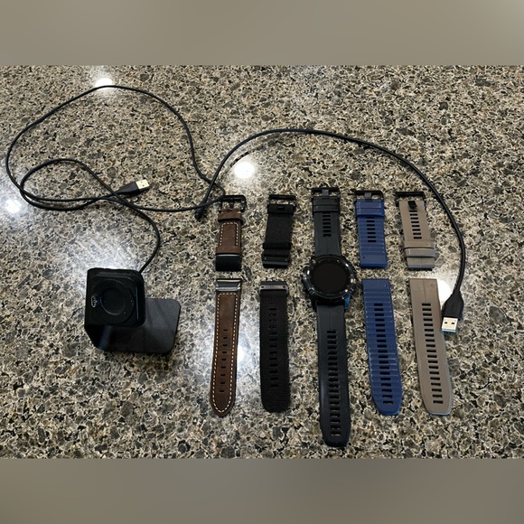 Garmin Fenix 5 Plus Sapphire - Picture 5 of 16